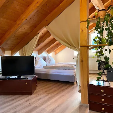 Kuschelige Ferienwohnung Mit Balkon & Free Wifi Buchenberg  Exterior photo